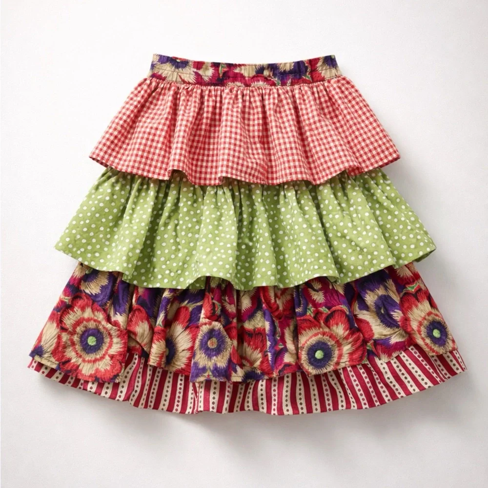 VINTAGE COTTAGE-CORE RUFFLED TIERED HAND-MADE BOHO APRON - COASTAL GRANDMA‎ VIBE